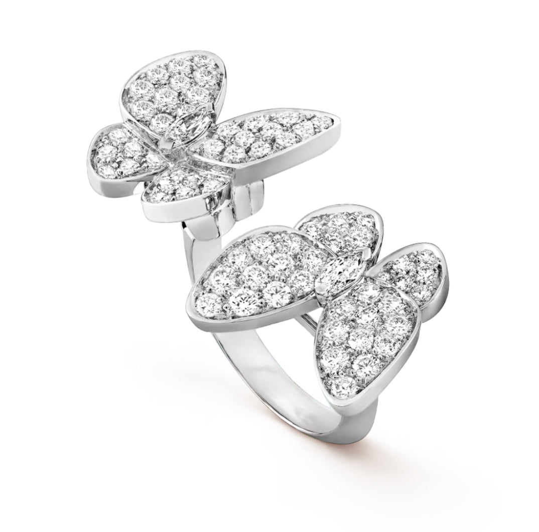 V Inspired Butterfly Between The Fingers Diamond Ring